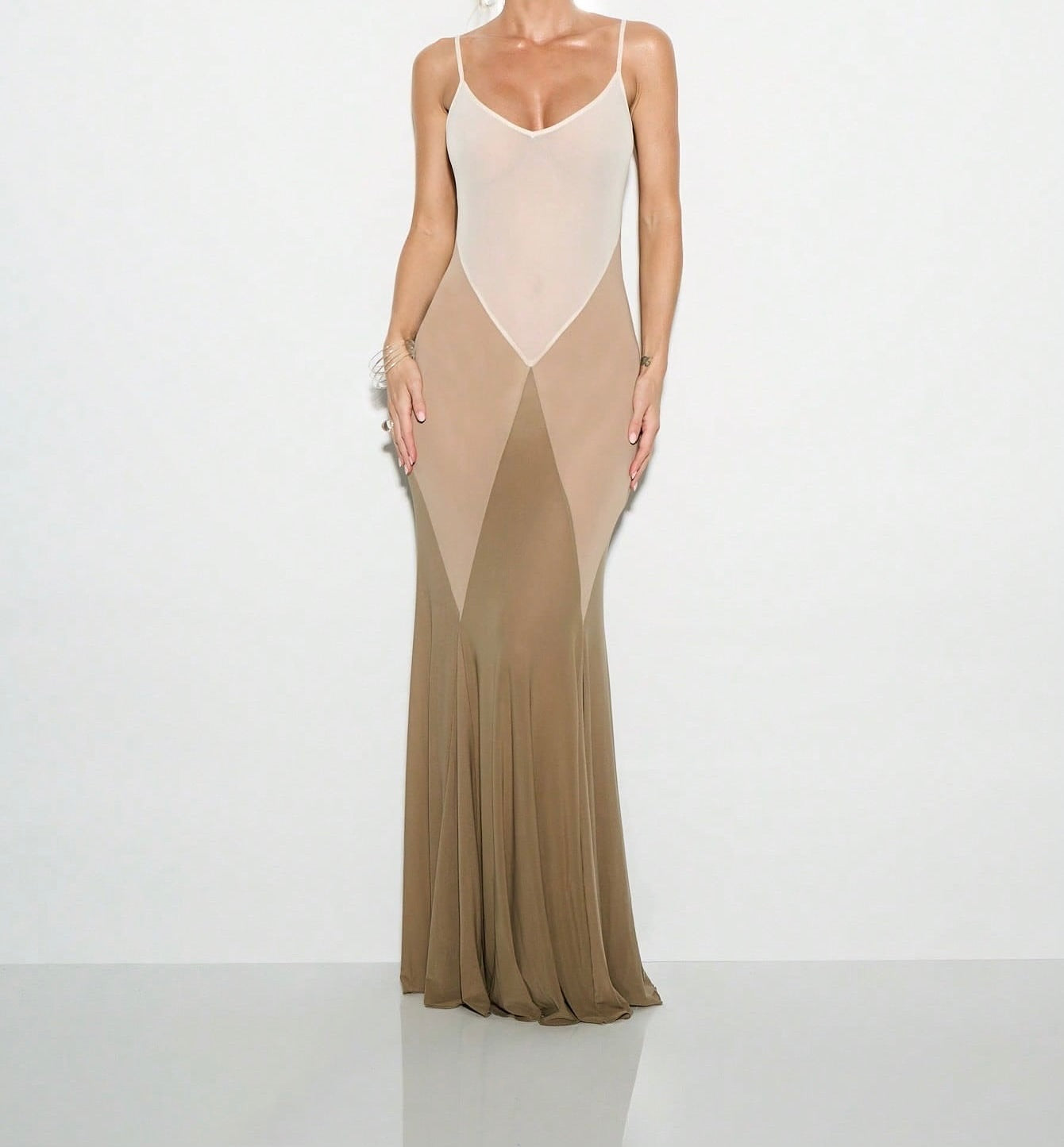 Chic color-block maxi dress