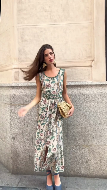 Floral Print Sleeveless Midi Dress